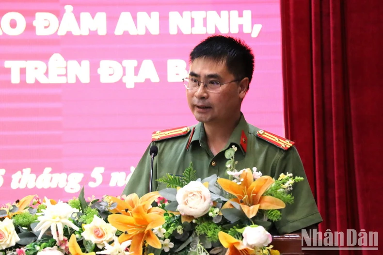 Giao quyền Chủ tịch Ủy ban nhân dân huyện Nhơn Trạch cho ông Nguyễn Thế Phong ảnh 1