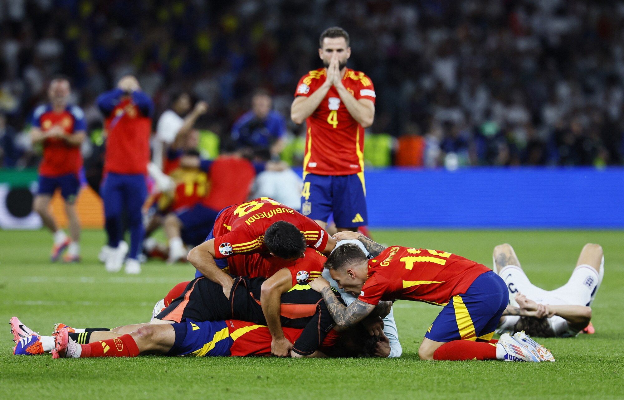 Spain team wins Euro 2024 Vietnam.vn