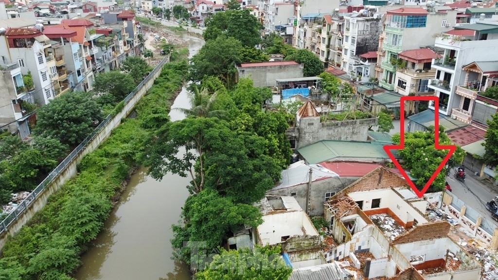 Úng ngập nghiêm trọng, kênh tiêu thoát nước La Khê đầu tư nghìn tỷ 11 năm chưa xong mặt bằng ảnh 4